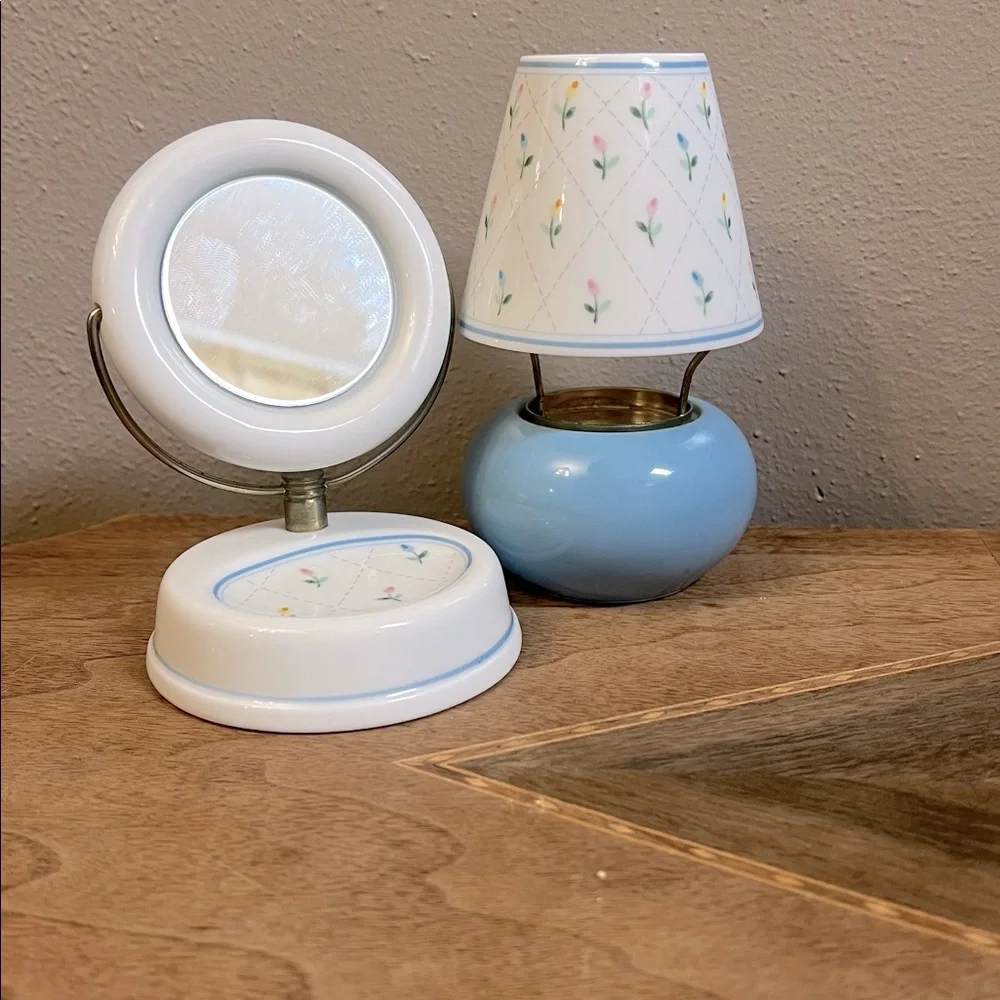 Vintage cottage core porcelain vanity set